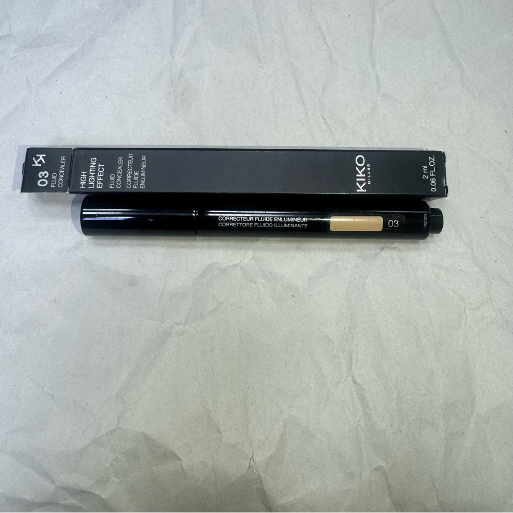 Kiko high lighting effect fluid concealer